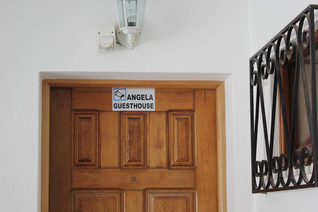לאגוּ‏ש Angela Guest House מראה חיצוני תמונה